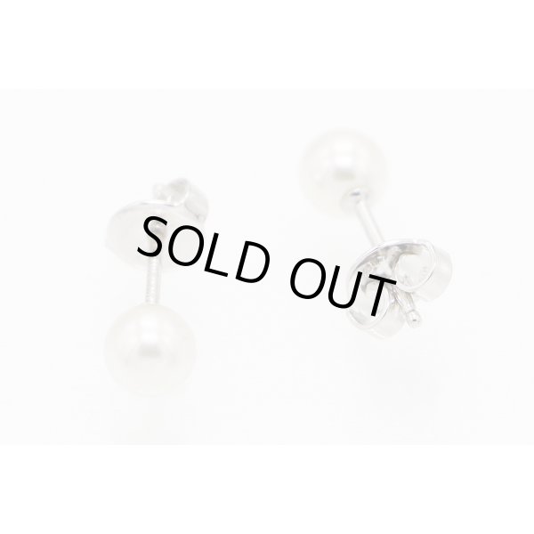 ミキモト　K18WG パールイリピアス 5.0mmUP 1.40g　留め具