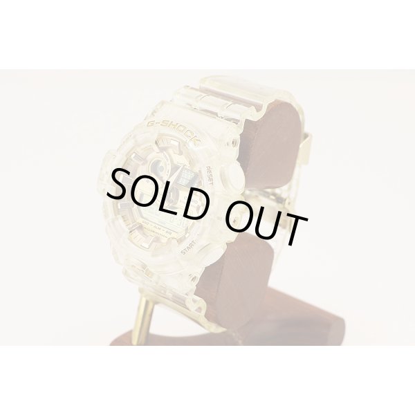 カシオ　Ｇショック　ＧＡ－７３５Ｅ　５５２２　デジアナ金文字盤　サイド