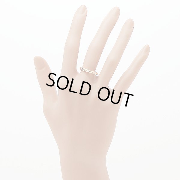 ティファニー　750PG トゥルー ダイアイリバンドリング 3.30g　装着イメージ