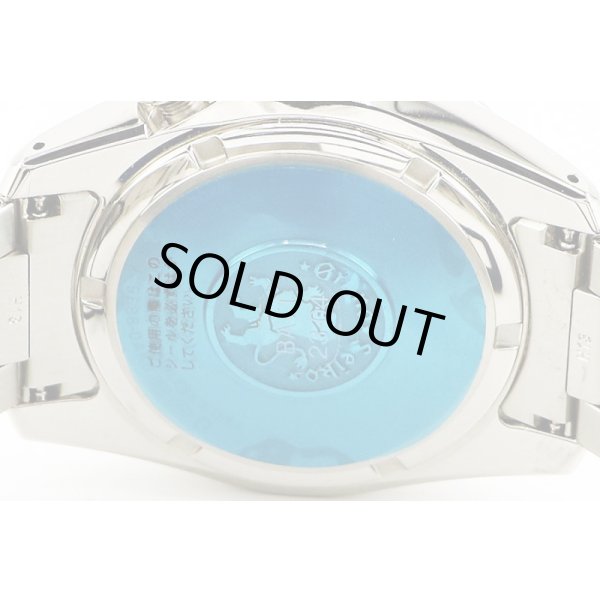 グランドセイコー　ＳＢＧＮ０２７ＧＭＴ　９Ｆ８６－０ＡＫ０　黒文字盤　裏面拡大