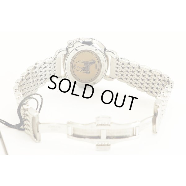 フェンディ　セレリア　８３００Ｍ　オーバル　白文字盤　ブレス