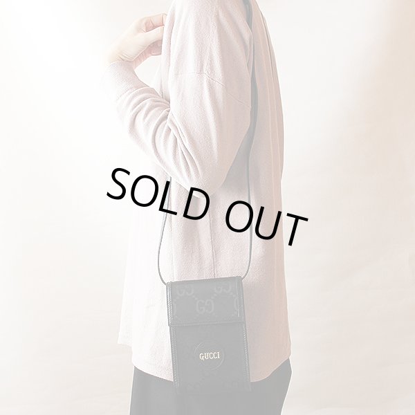 グッチ　Gucci Off The Grid ミニショルダーバック 625599 2067 ブラック　掛けたイメージ