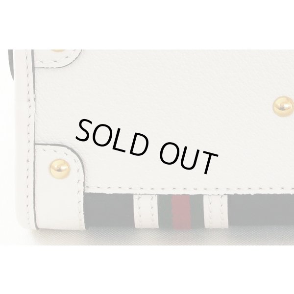 グッチ　ミニ トップハンドルバック 715771 498879 ブラック／ホワイト　底拡大