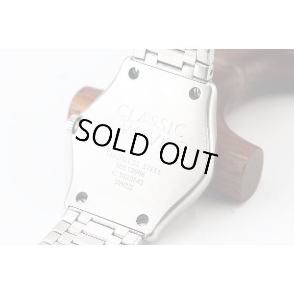 エベル　クラシックウェーブ　Ｅ９１２０Ｆ４１　銀文字盤　裏面拡大