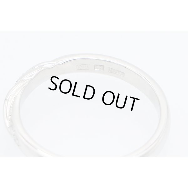 ニナリッチ　PT900 ダイアイリリング 3.80g　刻印