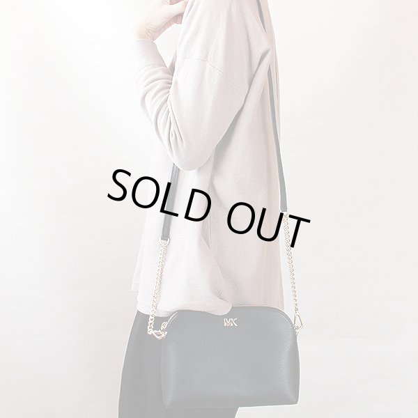 マイケルコース　ショルダーバック 32S9GF5C3L ブラック　掛けたイメージ