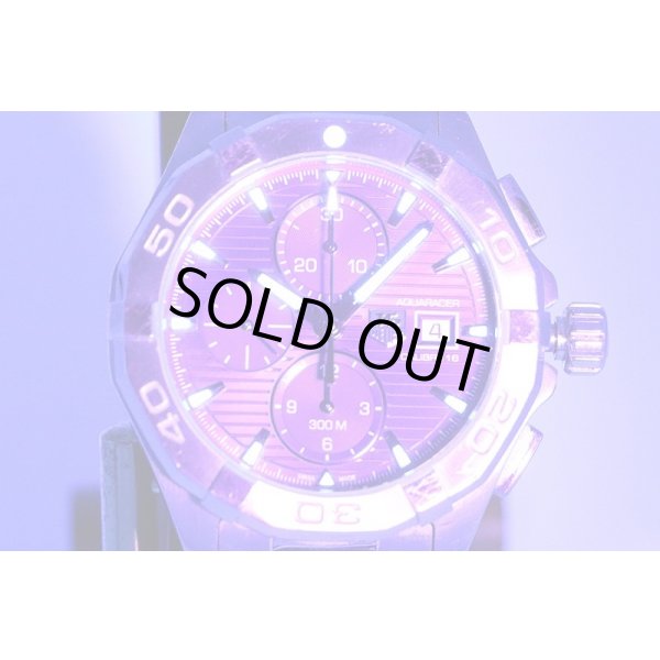 タグホイヤー　アクアレーサー キャリバ１６ クロノグラフ　ＷＡＹ２１１２　紺文字盤　ライト