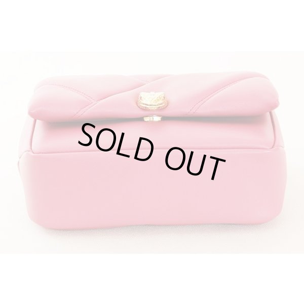 ブルガリ　セルペンティ カボション クロスボディ ミニバッグ ピンク　底