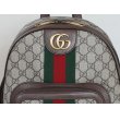 グッチ　GGスモール バックパック 547965 493075　拡大