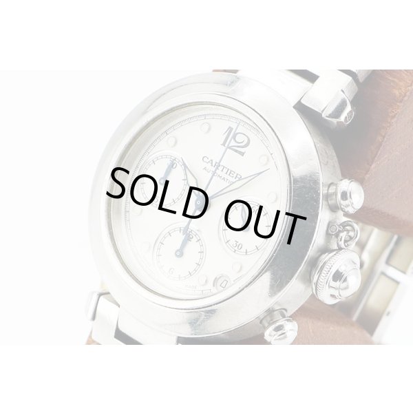 カルティエ　パシャＣ　クロノグラフ　白文字盤　サイド拡大