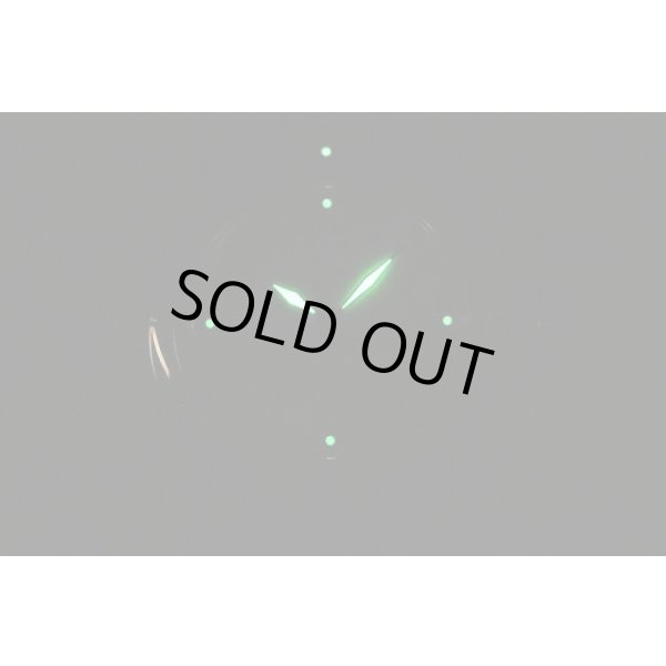 カルティエ　パシャ３８　アイボリー文字盤　ライト暗闇