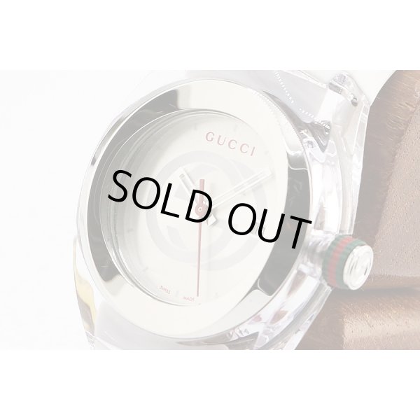 グッチ　１３７．３　ＳＩＮＣ　銀文字盤　サイド拡大