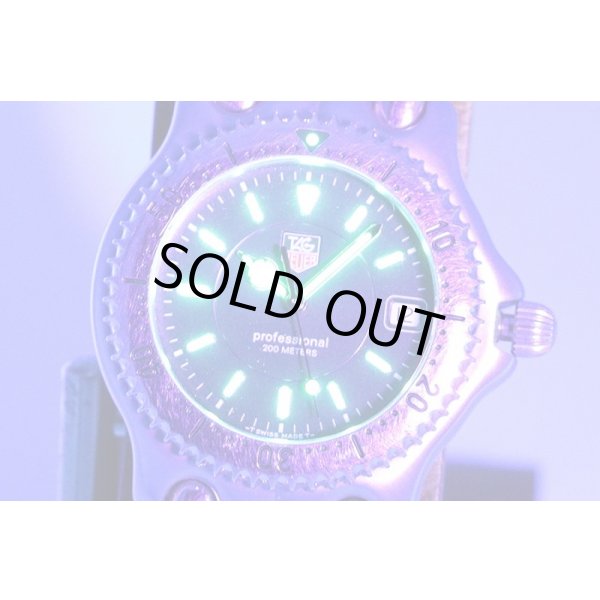 タグホイヤー　Ｓ／ｅｌ　ＷＧ１１１９　緑文字盤　ライト