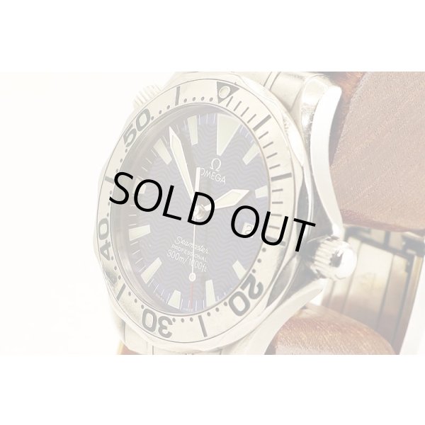 オメガ　シーマスタープロフェッショナル ３００ｍ　２２６５．８０　青文字盤　サイド拡大