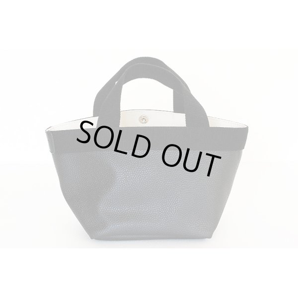 エルベシャプリエ　リュクス舟型トートS 701GP ノワール／ノワール　裏面