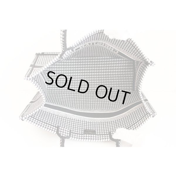 クリスチャンディオール ブックトート ラージ M1286ZRPI_M081 ブラック／ホワイト　中身