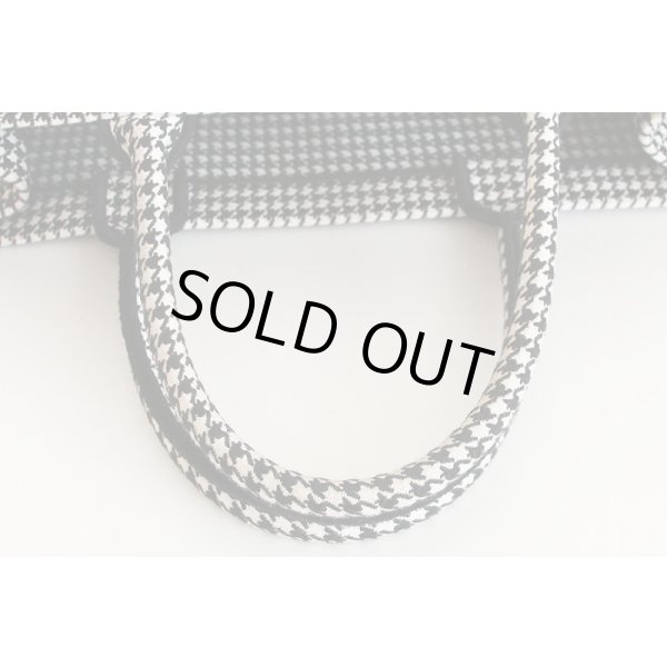 クリスチャンディオール ブックトート ラージ M1286ZRPI_M081 ブラック／ホワイト　持ち手汚れ