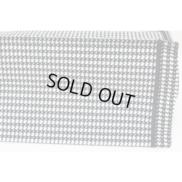 クリスチャンディオール ブックトート ラージ M1286ZRPI_M081 ブラック／ホワイト　底拡大