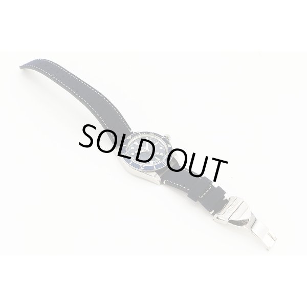 チューダー　ヘリテージブラックベイ　７９０３０　紺文字盤　紺ベゼル　革ブレス状態　表面