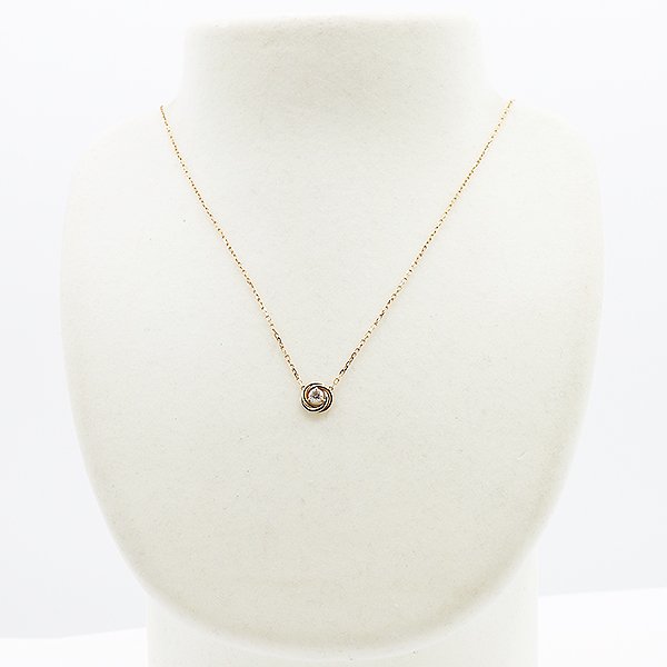 カルティエ　750WG/YG/PG トリニティ ダイアイリネックレス 2.80g　装着イメージ