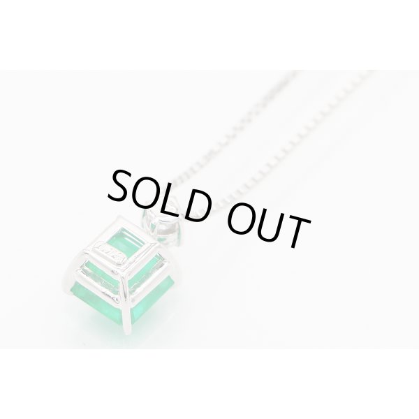 タサキ　PT900/850 エメラルドダイアイリペンダントネックレス 1.73ct 0.11ct 5.10g　裏面