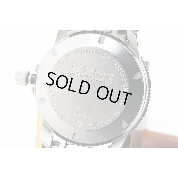 ジン　ＥＺＭ３　６０３　黒文字盤　裏面拡大