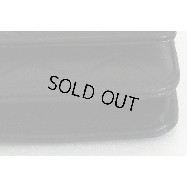 シャネル　チェーンウォレット AP0250 ブラック／SIV金具　底拡大