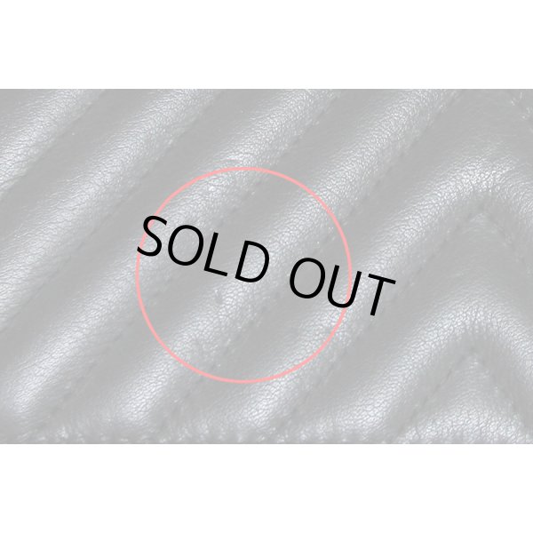 シャネル　シェブロン Vステッチ チェーンウォレット A84444 ブラック／SIV金具　スレ