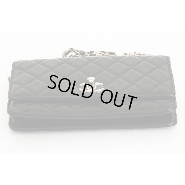 シャネル　チェーンウォレット A80982 ブラック／GP金具　底