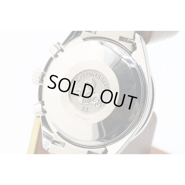 オメガ　スピードマスターデイト　３５１３．５０　黒文字盤　裏面拡大