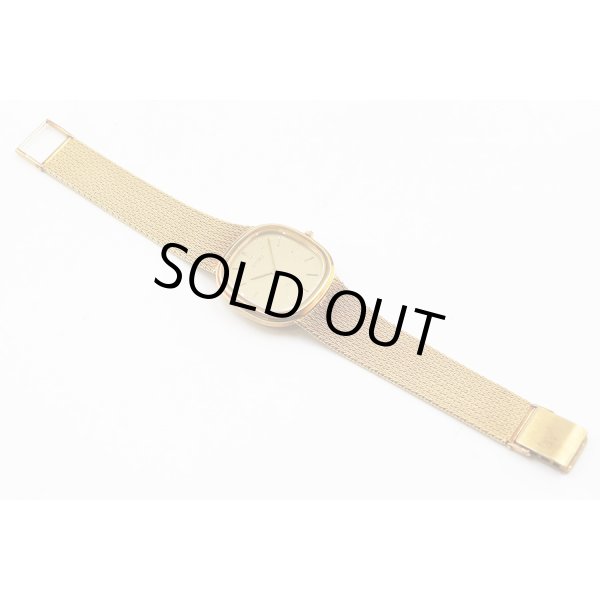 セイコー　ドルチェ　５Ｐ３０－５Ｇ７０　金色文字盤　メッシュベルト状態　表面