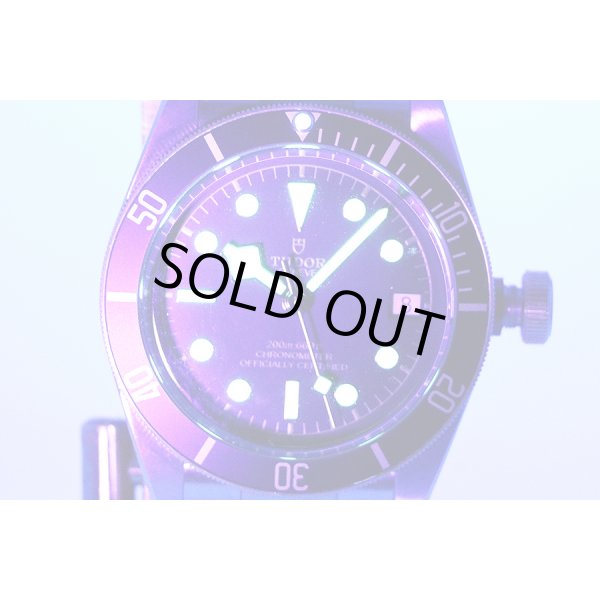 チューダー　ヘリテージ　ブラックベイ　７９７３３Ｎ　１９５０９９８　黒文字盤　ライト