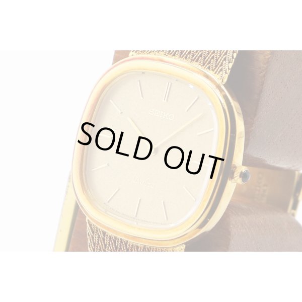 セイコー　ドルチェ　５Ｐ３０－５Ｇ７０　金色文字盤　サイド拡大