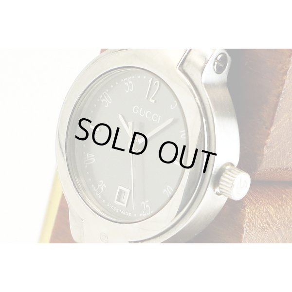 グッチ　８９００Ｌ　グレー文字盤　サイド拡大