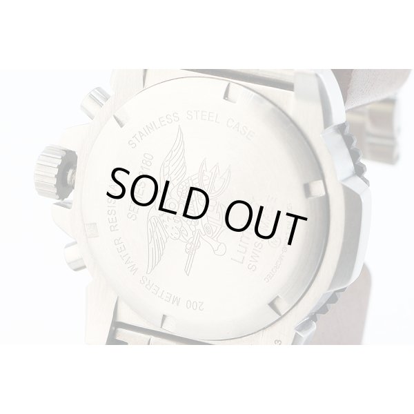 ルミノックス　３１８０　クロノグラフ　黒文字盤　裏面拡大