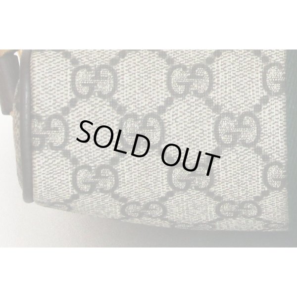 グッチ　オフィディア　GGスモール メッセンジャーバック　547926 520981 ベージュ／エボニー　底拡大