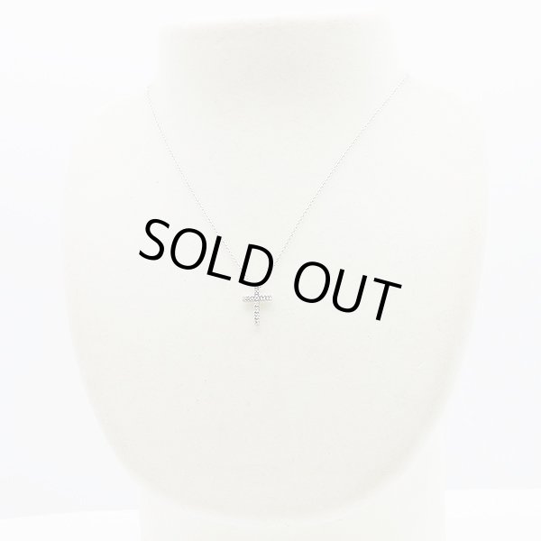 スタージュエリー　K18WG ダイアイリペンダントネックレス 0.11ct 2.80g　装着イメージ