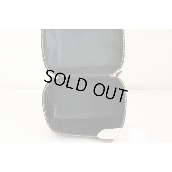 シャネル　2WAYバニティバック ブラック／GP金具　中身