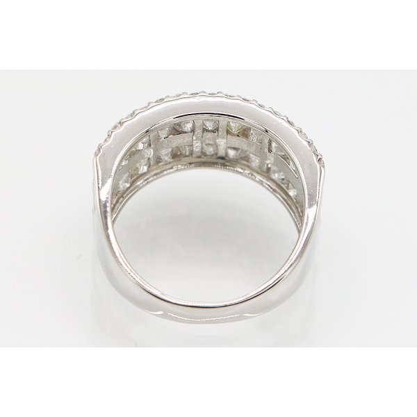 PT900 ダイアイリリング 2.48ct 9.10g　内側