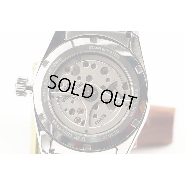 グランドセイコー　ＳＬＧＡ０２１　９Ｒ０２－０ＡＢ０　水面（みなも）紺文字盤　裏面拡大