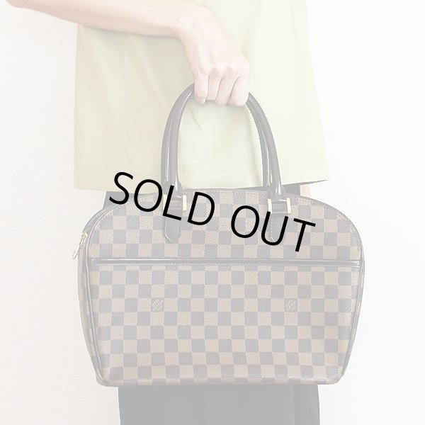 ルイ・ヴィトン　サリア・オリゾンタル N51282　持ったイメージ