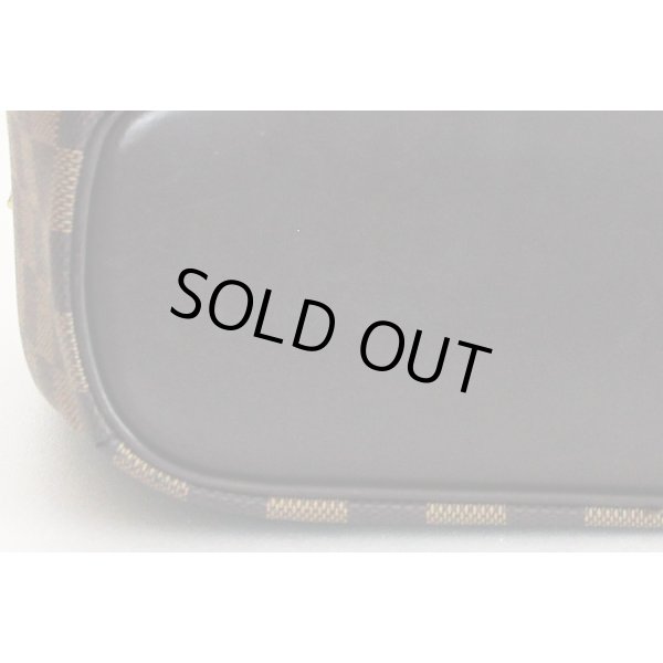 ルイ・ヴィトン　サリア・オリゾンタル N51282　底拡大