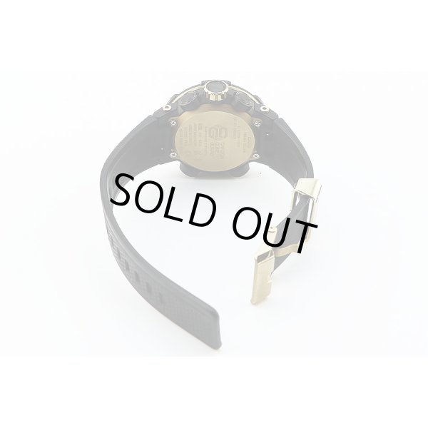 カシオ　Ｇショック　ＧＳＴ－Ｂ２００　５６０８　デジアナ　黒文字盤　ラバーベルト