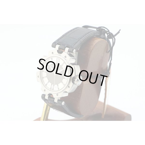 サルパネヴァ　Ｌｏｉｓｔｅ ２２　黒文字盤　サイド