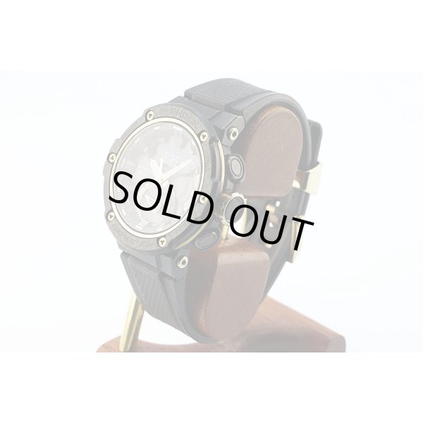 カシオ　Ｇショック　ＧＳＴ－Ｂ２００　５６０８　デジアナ　黒文字盤　サイド