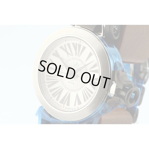 ジオモナコ　オブロイデ　１０１ＴＨ　白文字盤　サイド拡大