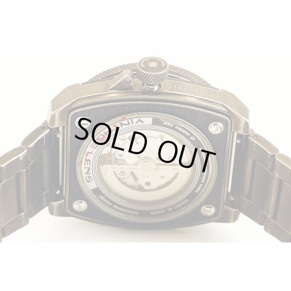 タックス　ヴィンテージレンズ２　ＴＳ１８０３Ｋ　黒文字盤　１０周年限定　裏面拡大