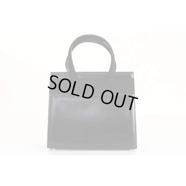 サルヴァトーレフェラガモ ヴァラリボン スクエアハンドバック BA214178 ブラック　裏面