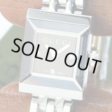 画像: グッチ　Ｇフレームスクエア　ＹＡ１２８．５　黒文字盤　３Ｐ