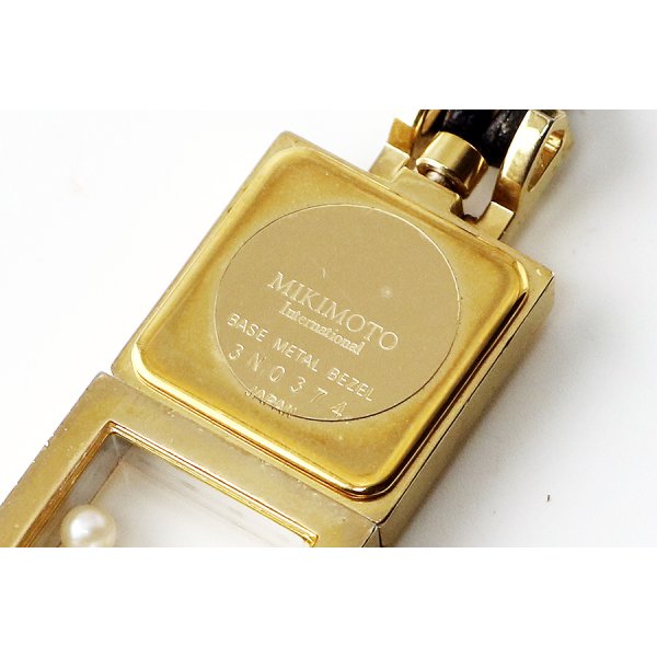 ミキモト　ベビーパール　ペンダントウォッチ　ＮＮＳ－００３８４Ｆ　白文字盤　裏面拡大